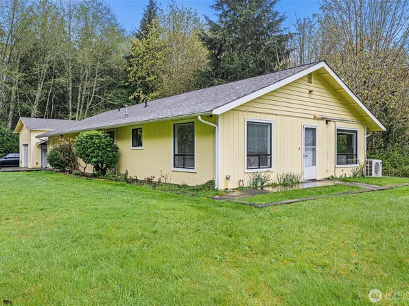 1376 Higher Ground Lane, Port Orchard, WA 98366