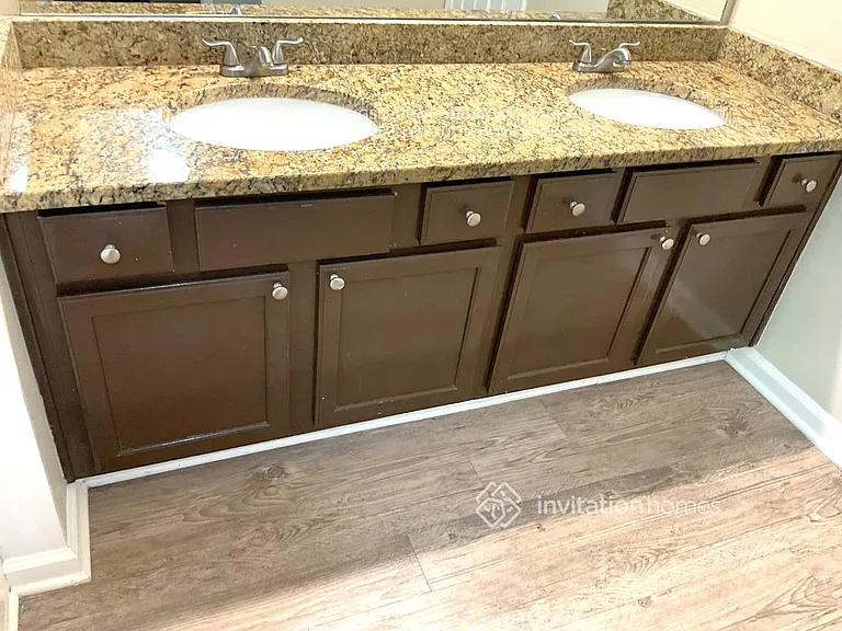 52 Lighthouse Dr — Photo 18