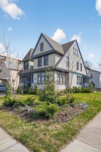 427 W Shiawassee St, Lansing, MI, 48933