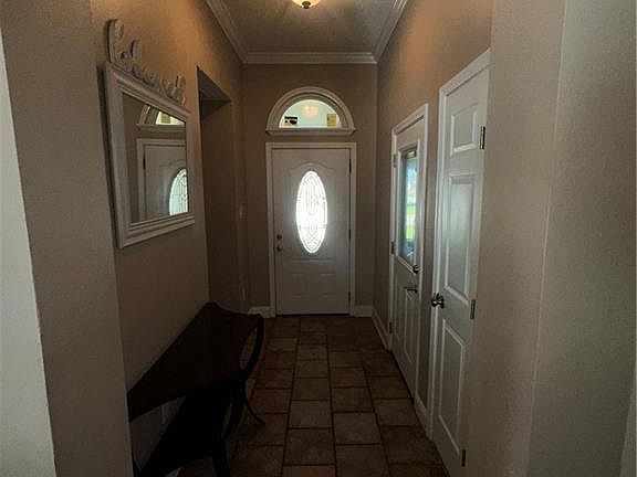 5th image of 38 Cane Dr