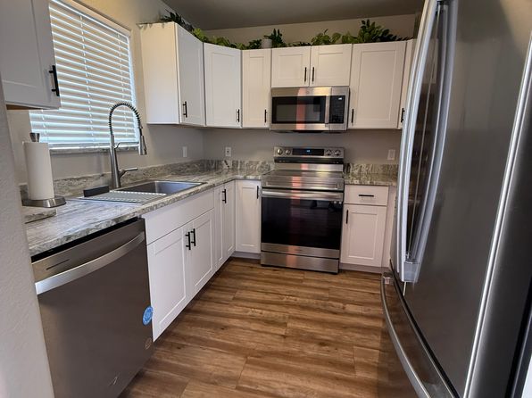 4145 E Cliffside Trl #D