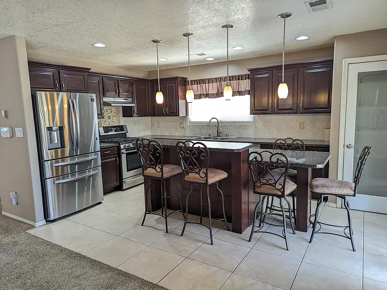 8401 Casa Morena Ct NW — Photo 4