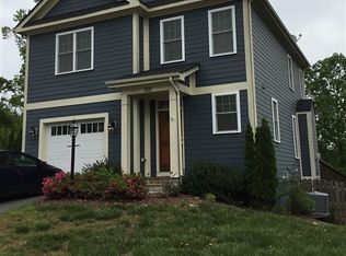 152 Baylor Ln, Charlottesville, VA 22902