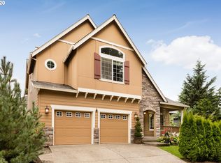 322 NW Milne St, Hillsboro, OR 97124