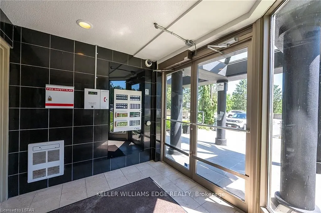 1 bed, $1,650 — Photo 3