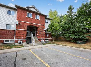 237 Ferndale Dr S #1, Barrie, ON L4N0T6