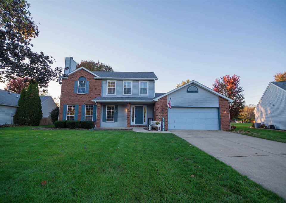 1st image of 71 Brookberry Dr