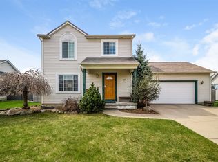 5288 Magnolia Dr, Grand Blanc, MI 48439