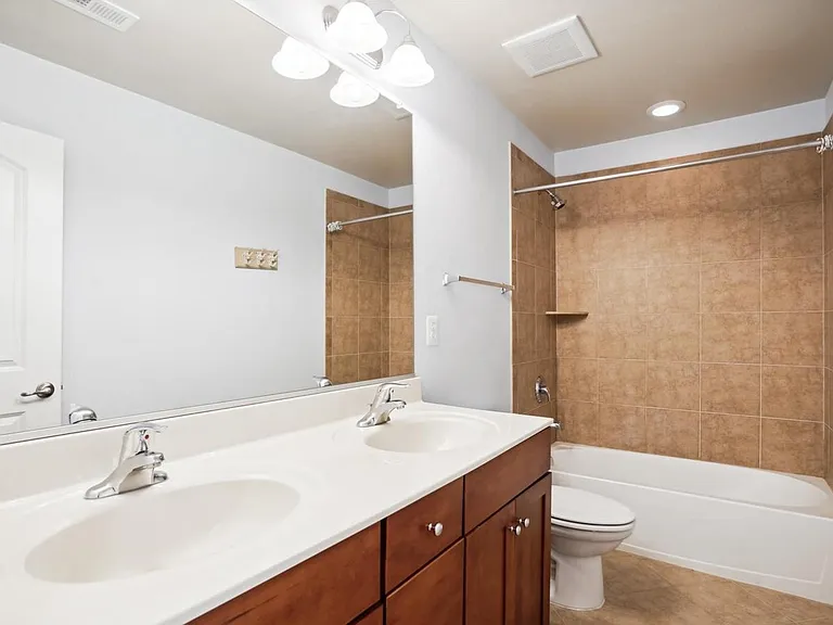 8062 Criaza Branch Ct — Photo 23