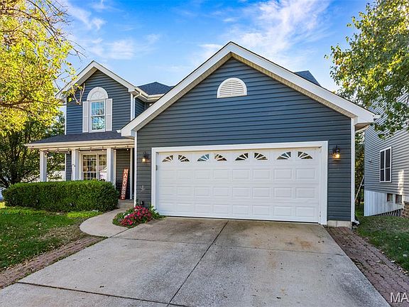 3rd image of 386 Westwind Estates Ln