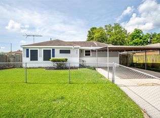 717 E Gulf St, Baytown, TX 77520