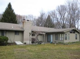 11 Sagamore Rd, Seekonk, MA 02771