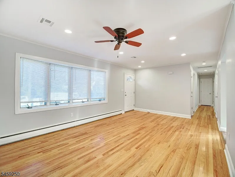 4 bed, 4.0 bath, $6,800 — Photo 2