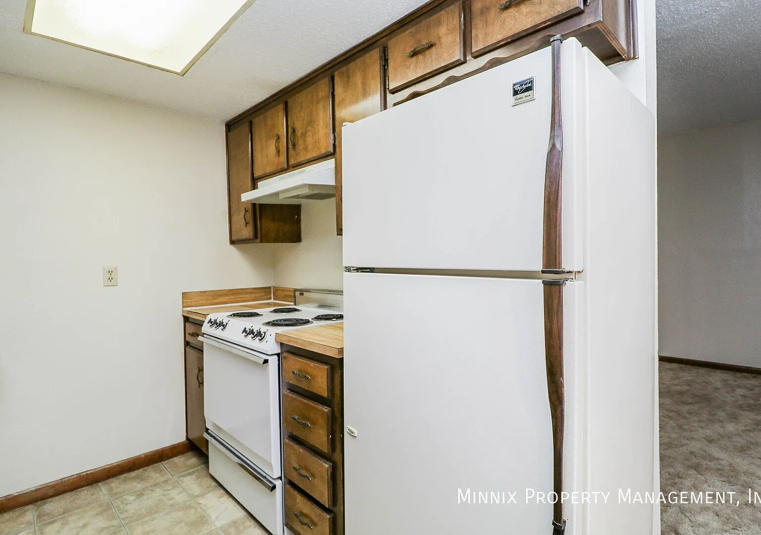 500 4th Ave — Photo 3