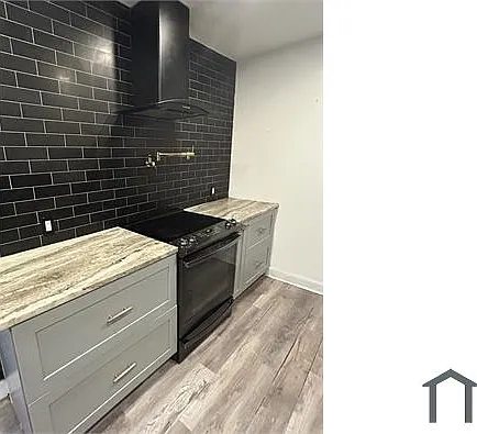 230 SW 2nd St — Photo 22