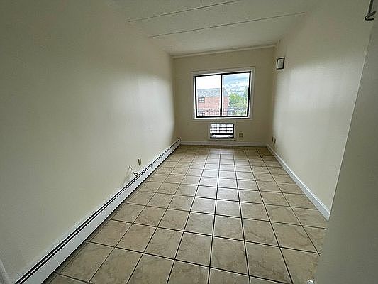 4th image of 21-25 21st Ave #2A
