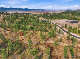 30 Three Peaks Pass Rd, Whitewood, SD 57793
