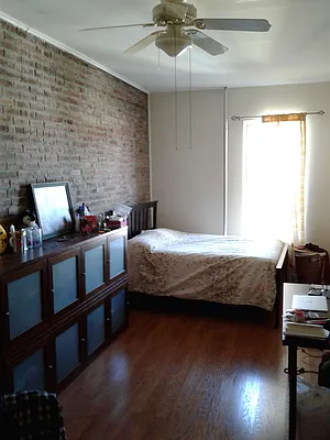 Rented by Aidonis Realty | media 2