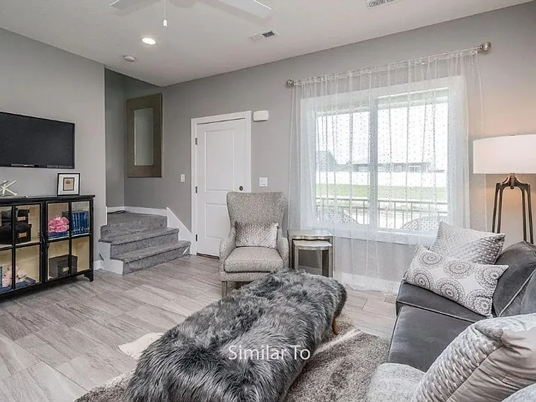 2364 SE Sydney Ln — Photo 7