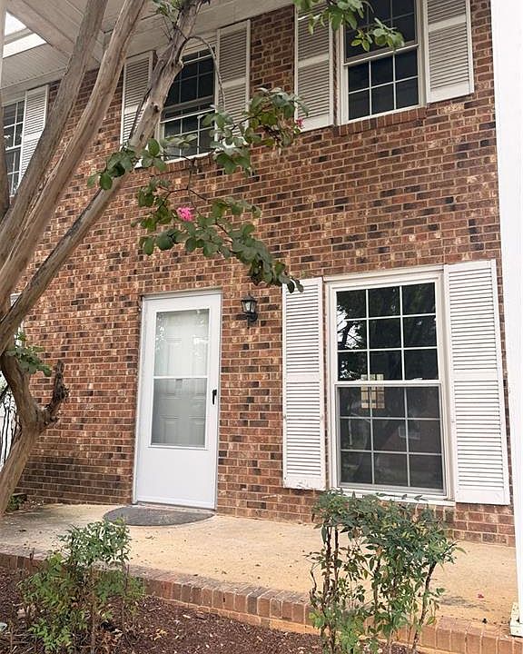 1st image of 1317 W Meadowview Rd APT C