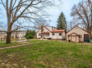 11425 259th Ave, Trevor, WI 53179