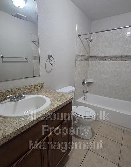 712 Bryon Ct — Photo 13