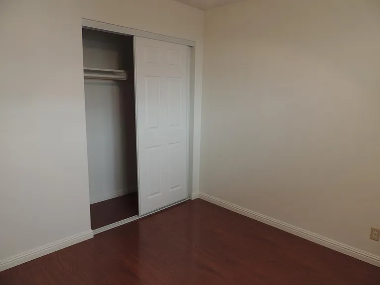 321 Gladys Ave #2 — Photo 23