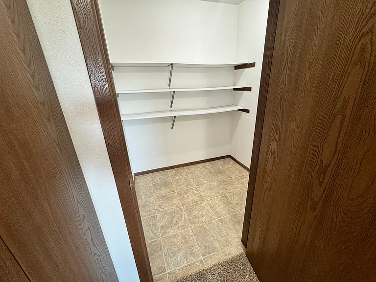 Riverview Apartments — Photo 12