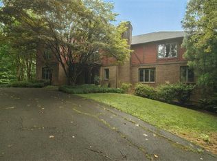 13118 Cedar Ridge Dr, Clifton, VA 20124