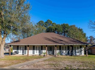 5003 Parkhollow Dr, Baton Rouge, LA 70816