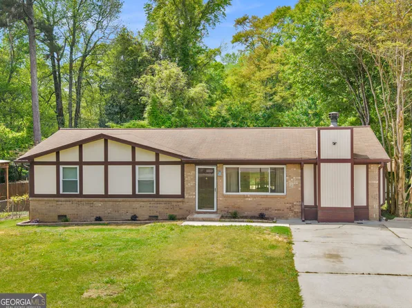 10 Glenn Burnie Dr, Stockbridge, GA 30281