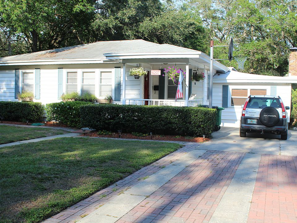 1st image of 6207 N Flora Vista Ave