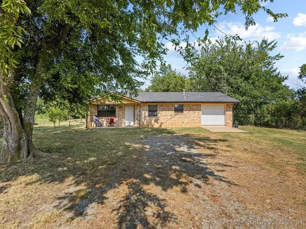 627 S Franklin St, Colbert, OK 74733