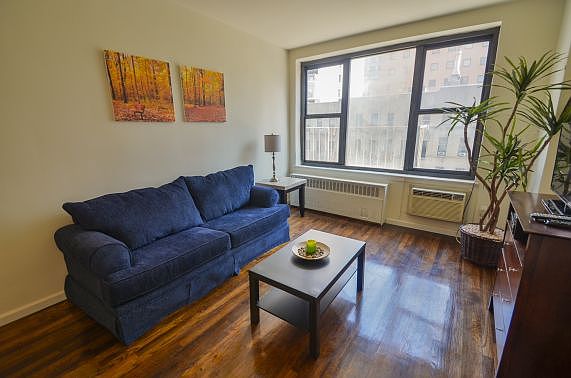 3rd image of 422 W 57th St #5A