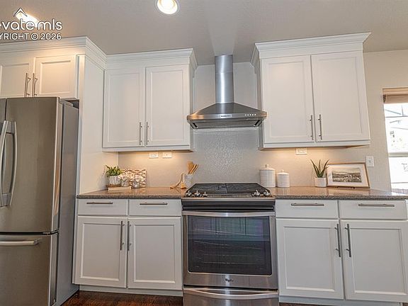 5th image of 10103 Edgemont Ranch Ln