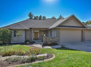 303 Rimrock Rd, Wausau, WI 54401