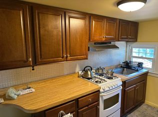 50 N Clinton Ave APT 5, Bay Shore, NY 11706
