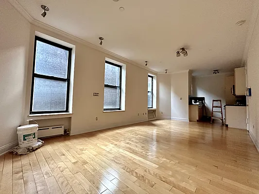 Rented by Corcoran | media 1
