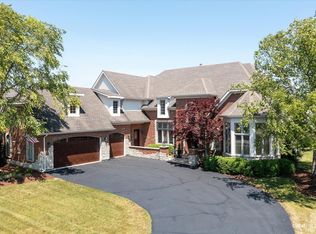 3N773 Walt Whitman Rd, St Charles, IL 60175