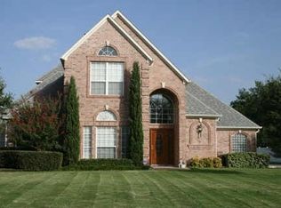 312 Laurel Trail Dr, Terrell, TX 75160