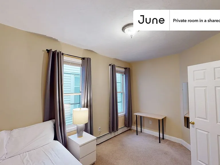 19 Berkshire St #A — Photo 2