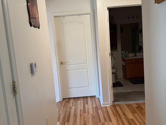 5th image of 1035 Dogwood Ct