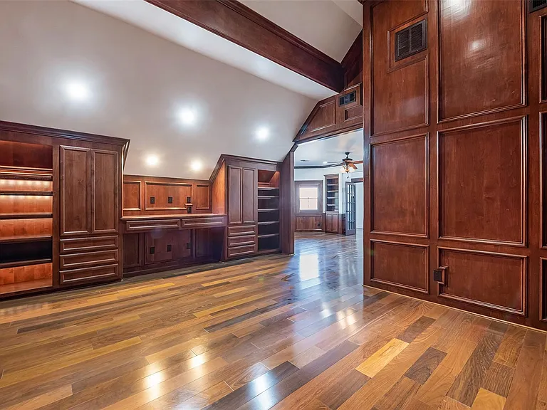 4610 Lea Ln — Photo 43