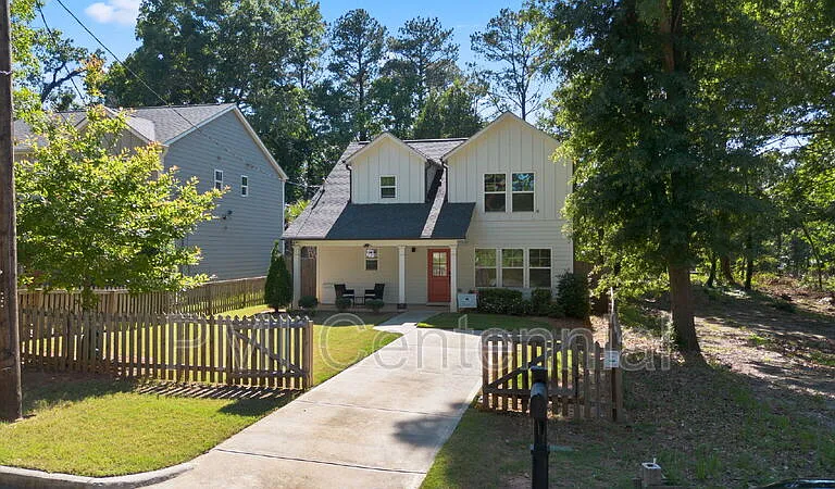 1120 Wedgewood Dr — Photo 5