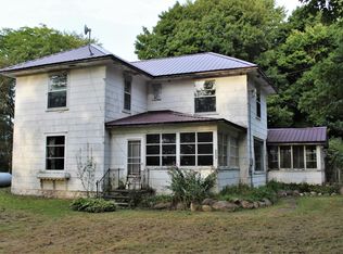 8530 N Greenville Rd, Lakeview, MI 48850