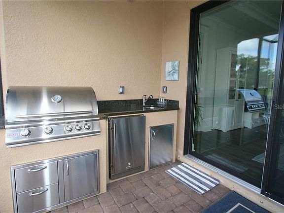 4th image of 8729 Bellussi Dr