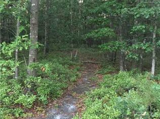 484 Wading River Rd, Manorville, NY 11949