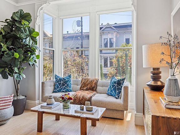 4th image of 163 Precita Ave