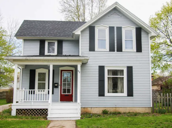 52 Centennial Ave E, Sparta, MI 49345