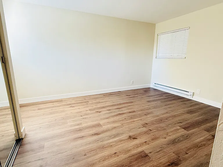 Cambria — Photo 24